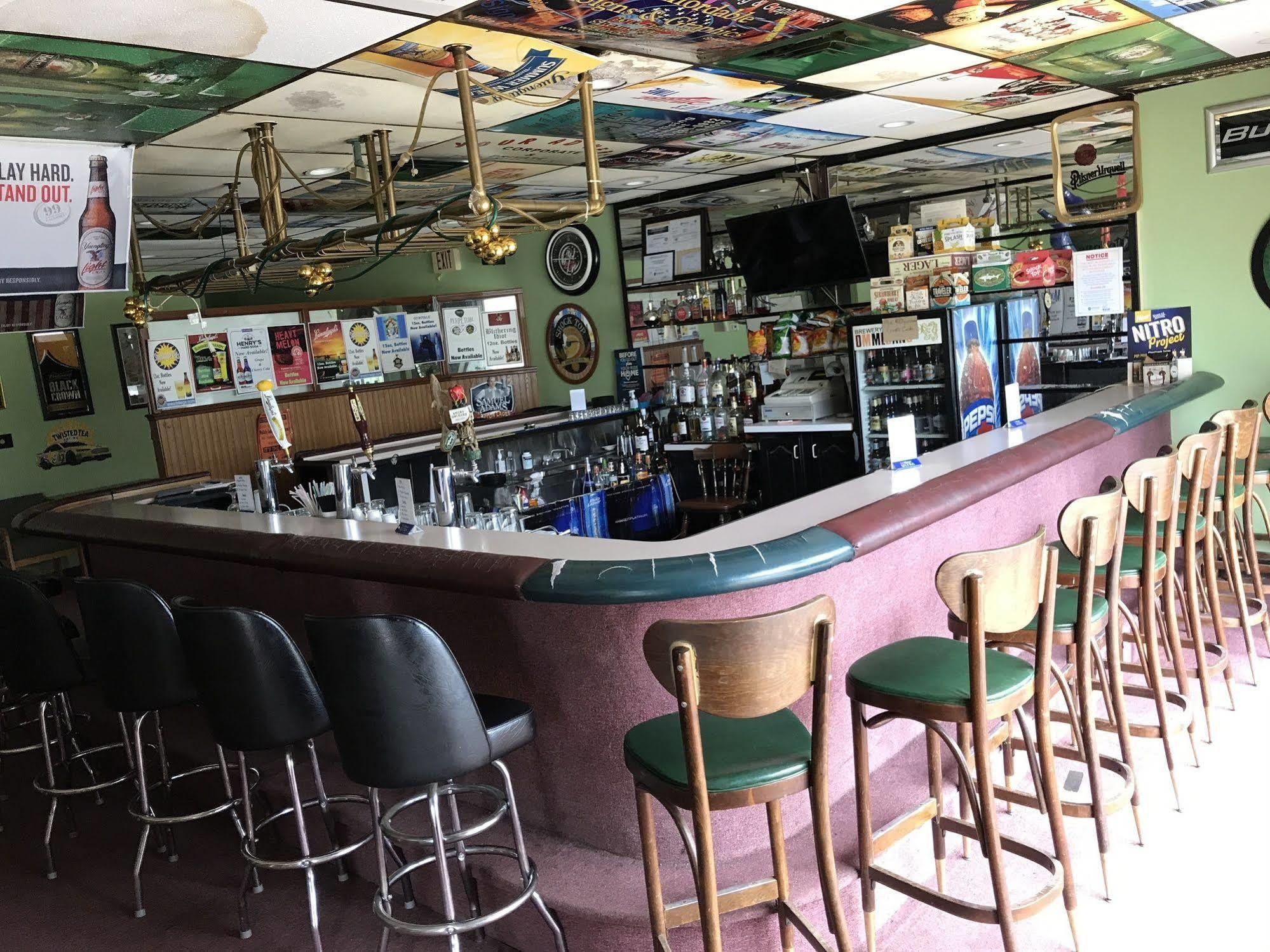 Knights Inn Paxinos Elysburg מראה חיצוני תמונה